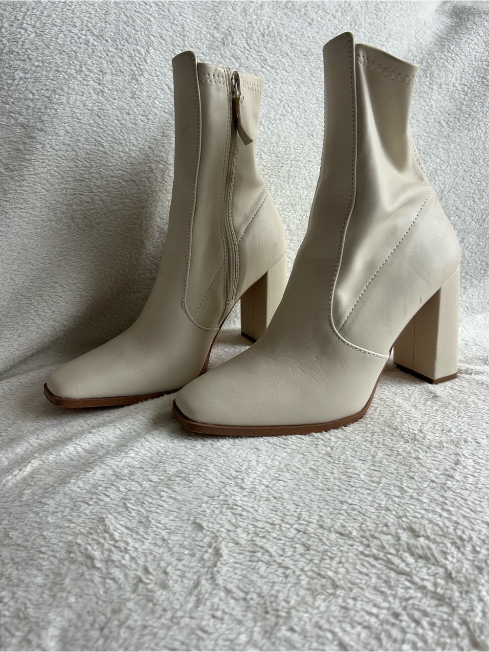 ALDO Women's Cream Block Heel Ankle Boots